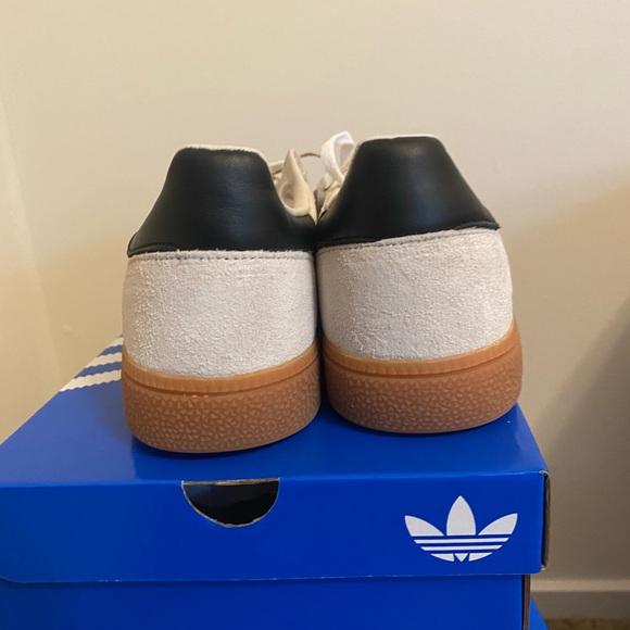 Womens Adidas Spezial Cream and Black Sneakers Sz 12 - Picture 4 of 7